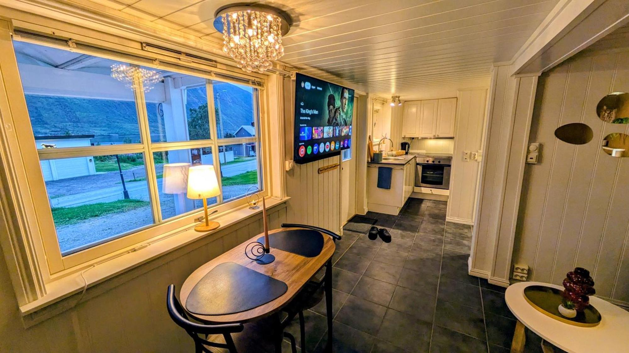 Exclusive And Cosy! Sea And Mountian View - Superfast Wifi, Washer And More Included Sortland Dış mekan fotoğraf