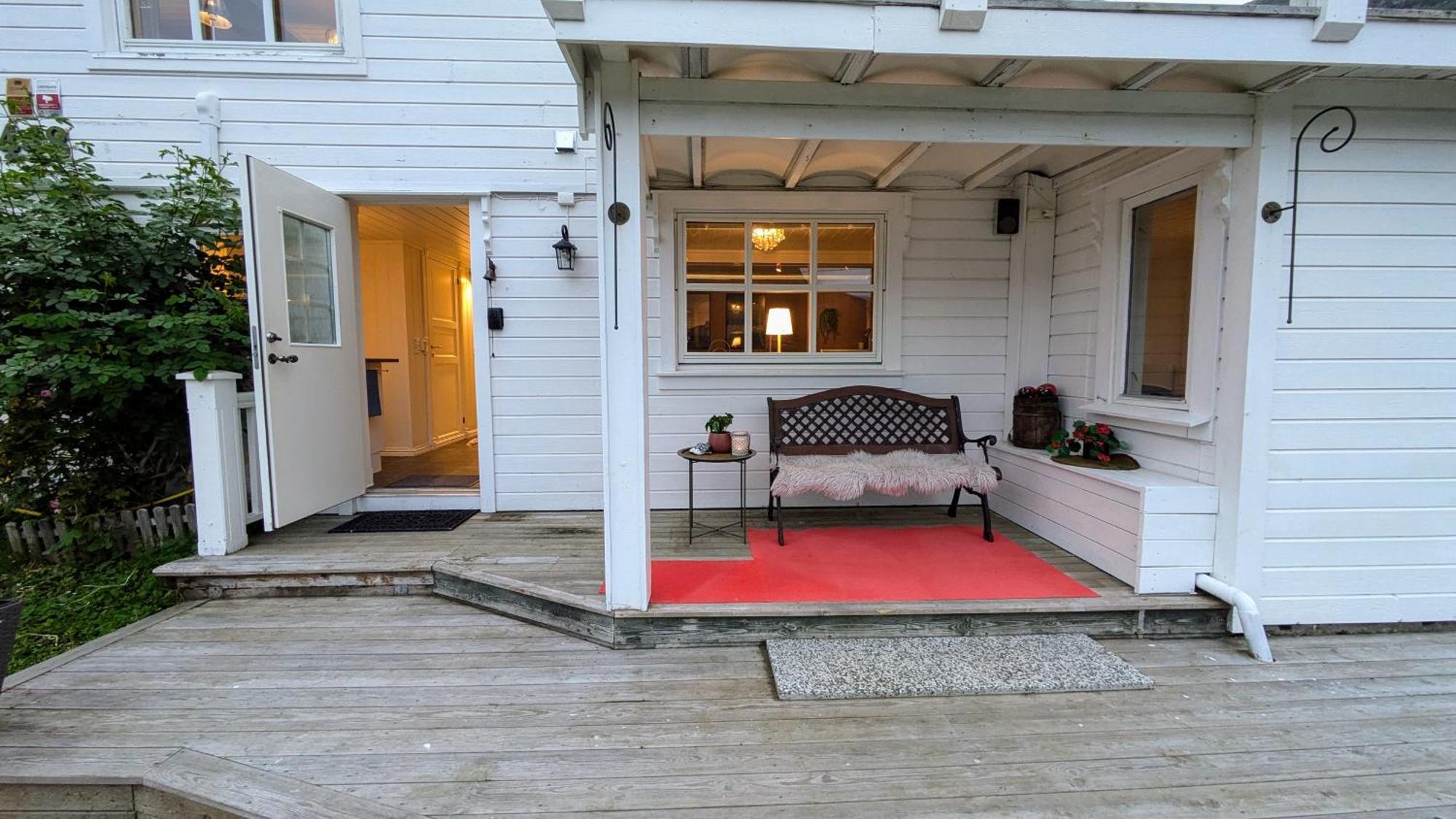 Exclusive And Cosy! Sea And Mountian View - Superfast Wifi, Washer And More Included Sortland Dış mekan fotoğraf