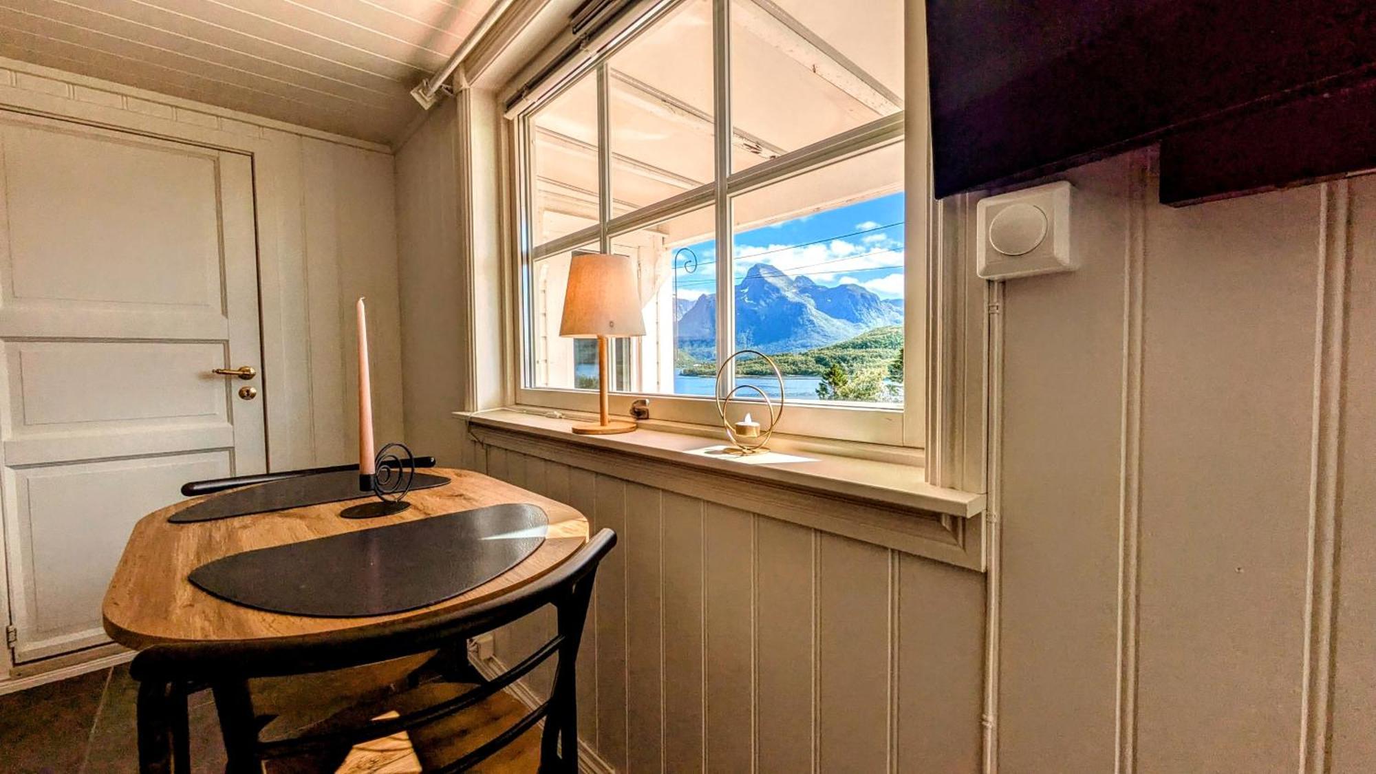 Exclusive And Cosy! Sea And Mountian View - Superfast Wifi, Washer And More Included Sortland Dış mekan fotoğraf